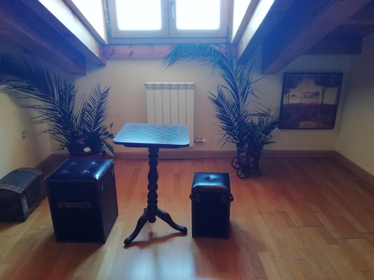 Boleta A 5 Minutos De Leon, Casa Con Jardin Villa San Andres del Rabanedo Luaran gambar