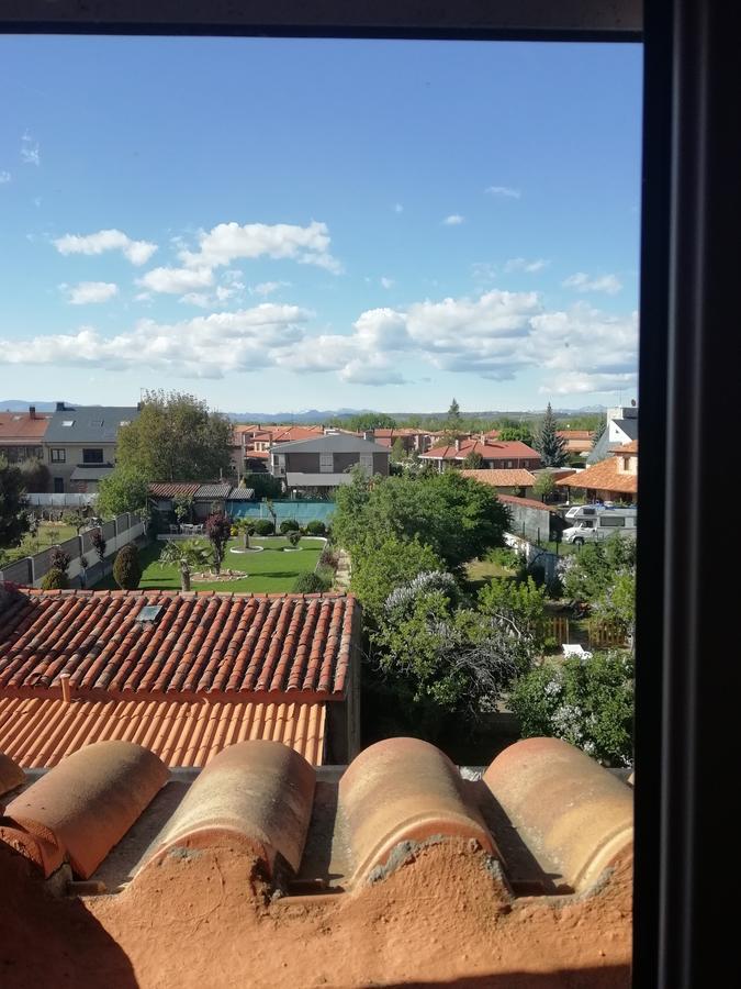 Boleta A 5 Minutos De Leon, Casa Con Jardin Villa San Andres del Rabanedo Luaran gambar